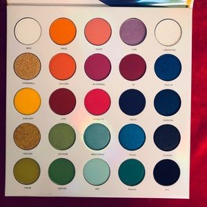 Morphe 25 L live in color artistry palette